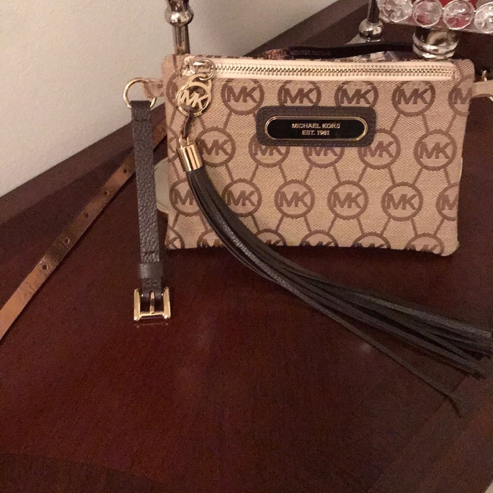 🎉MICHAEL KORS BELT BAG🎉FANNY PACK